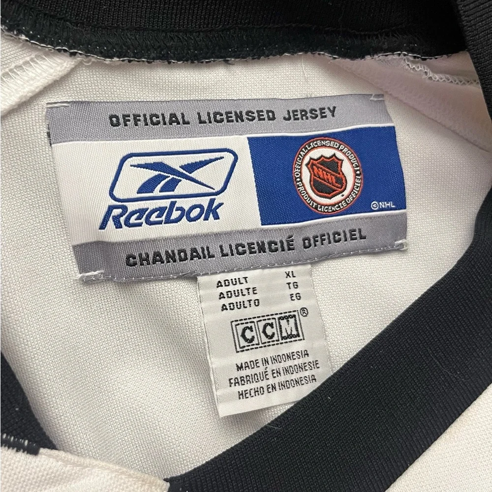 Autographed Arizona Wolves Reebok Jersey - Picture 4 of 5